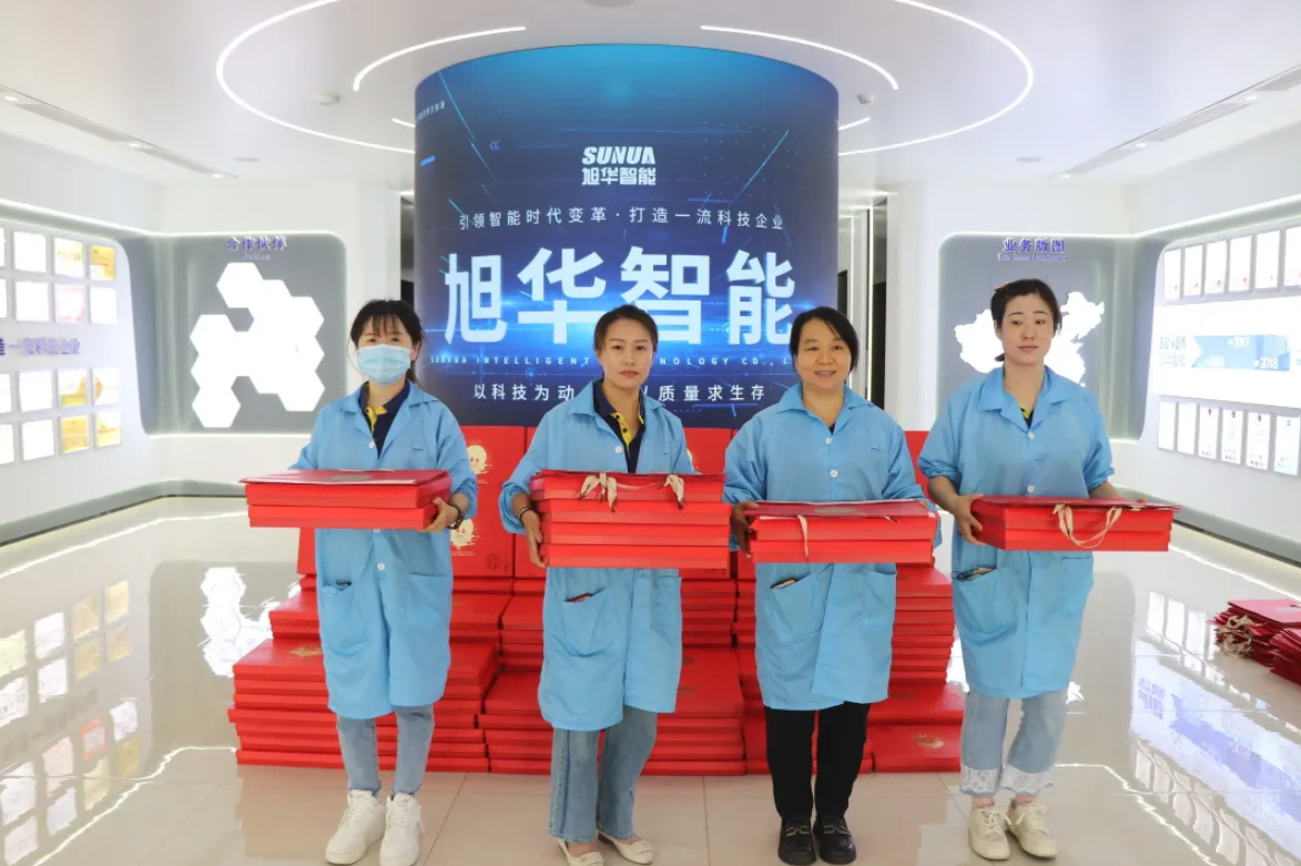 心系员工，情暖中秋 ▏利来国际智慧为全体员工发放中秋节福利！